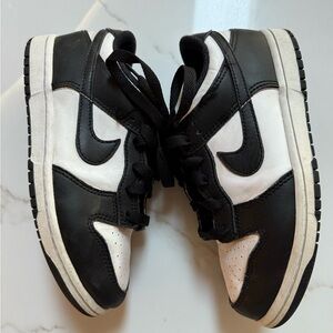 Nike Dunk Panda boys size 2